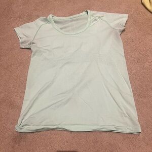 Lululemon tee shirt, size 12, mint moment